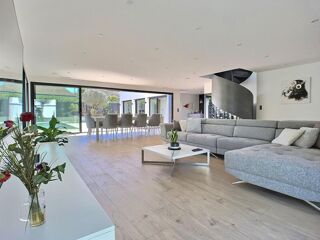  Maison  vendre 7 pices 200 m