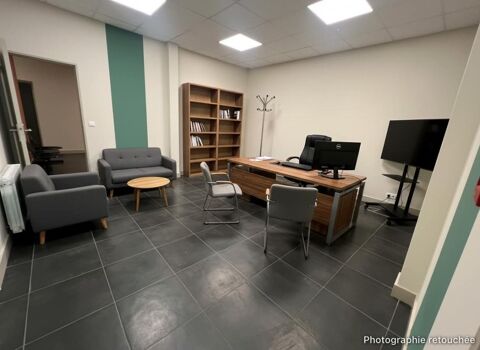 VERNEUIL EN HALATTE - Bureau avec coin cuisine &agrave; louer au Parc Alata 500 60550 Verneuil en halatte