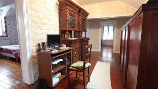  Maison � vendre 10 pi�ces 273 m�