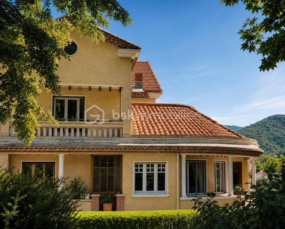 ? DEMEURE DE PRESTIGE  313 m²  6 SUITES + 1 CHAMBRE  ACTIVITÉ CHAMBRES D'HÔTES CLÉS EN MAIN  FORTE RENTABILITÉ
