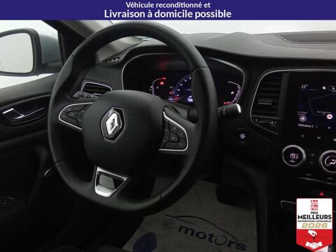 M&eacute;gane IV Berline Blue dCi 115 EDC Evolution 2023 occasion 10150 Lavau