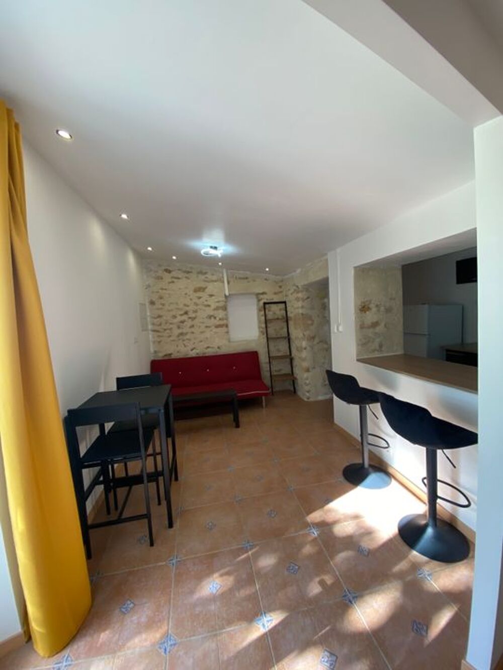 Location Appartement Appartement de 30m2 à louer sur Saint-André-de-Lidon Saint andre de lidon