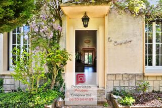  Propriété/château à vendre 7 pièces 241 m²