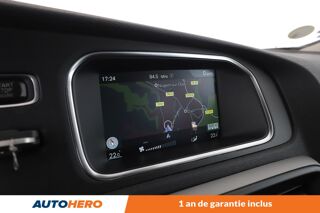 V40 2.0 D2 Momentum Business Geartronic 6 120 ch 2016 occasion 92130 Issy-les-Moulineaux