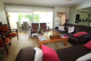  Maison à vendre 9 pièces 238 m²