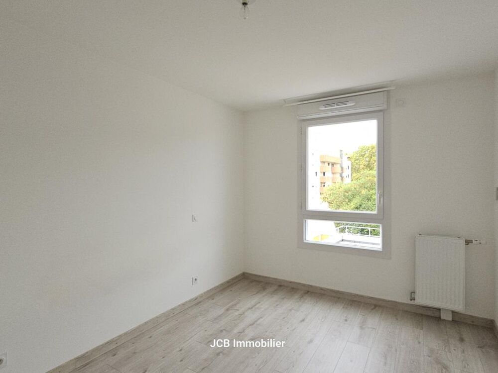 Location Appartement Grand T3 récent avec terrasse et 2 parkings Toulouse