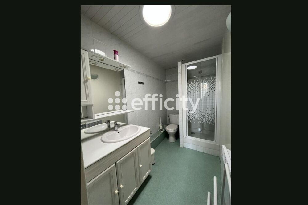 � vendre  Maison Le Bois-Plage-en-R� (17580)