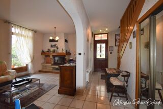  Maison  vendre 6 pices 131 m