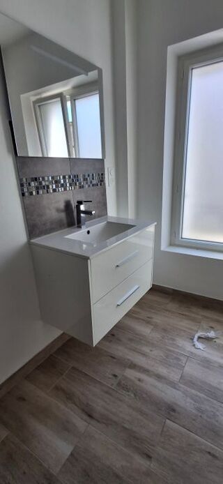  Maison à louer 3 pièces 100 m²