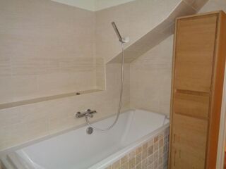  Appartement à louer 4 pièces 86 m²