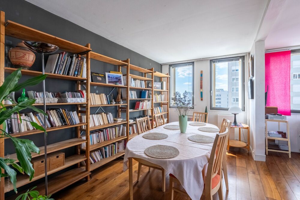 Vente Appartement À VENDRE - Appartement T5 de 100 m² avec vue panoramique – Place des Fêtes, Paris 19? Paris 19