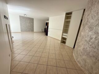  Appartement  vendre 3 pices 74 m