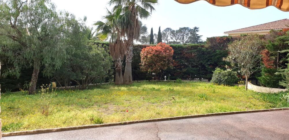 à vendre  Villa Saint-Raphaël (83700)