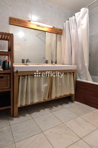  Appartement  vendre 4 pices 75 m