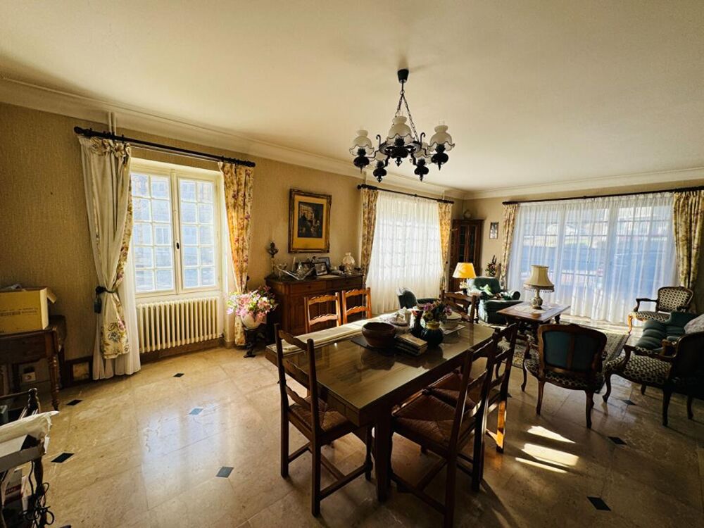 Belle maison de famille à Saint Saulge
