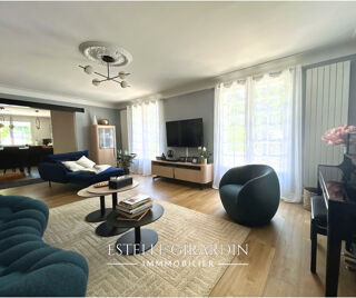  Maison à vendre 8 pièces 208 m²