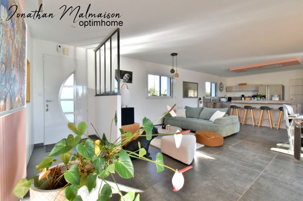 Vente Maison Plain-pied moderne � Suite parentale � Terrain �volutif � Village proche Damville Damville