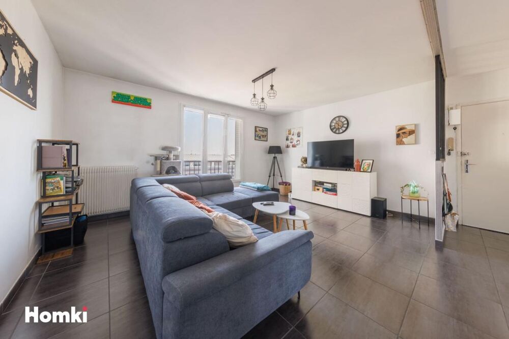 Vente Appartement À vendre – T2 de 59 m² avec garage, cave et balcon-loggia – Clermont-Ferrand, quartier Anatole France Clermont ferrand