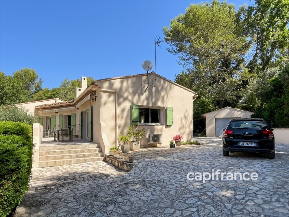 Vente Villa Villa à vendre 7 pièces avec piscine à BAGNOLS EN FORET (83) Bagnols en foret