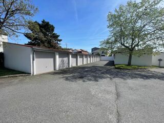  Parking / Garage à vendre 12 m²