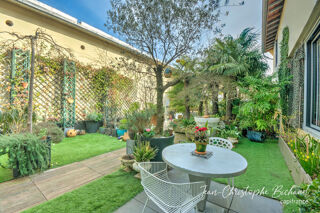  Maison � vendre 5 pi�ces 240 m�