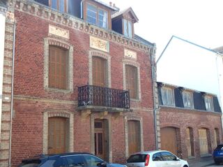  Maison à vendre 15 + pièces 330 m²