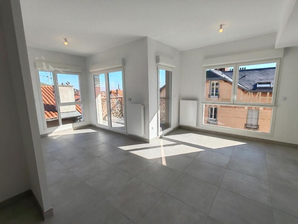 Location Appartement T3 avec balcon et garage à CLERMONT FERRAND Clermont ferrand