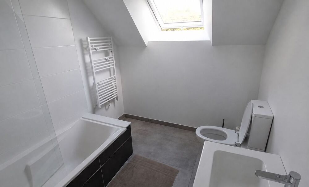 Location Maison Maison de 111m2 à louer sur Ambon Ambon