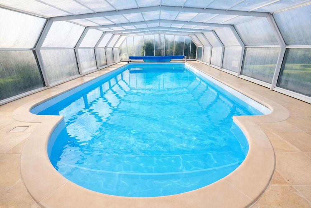 Maison de charme en pierres de 149 m2, Piscine chauffée, À 3 min de Plouay, 15 min de Lorient, Agglomération de Lorient, 25 min