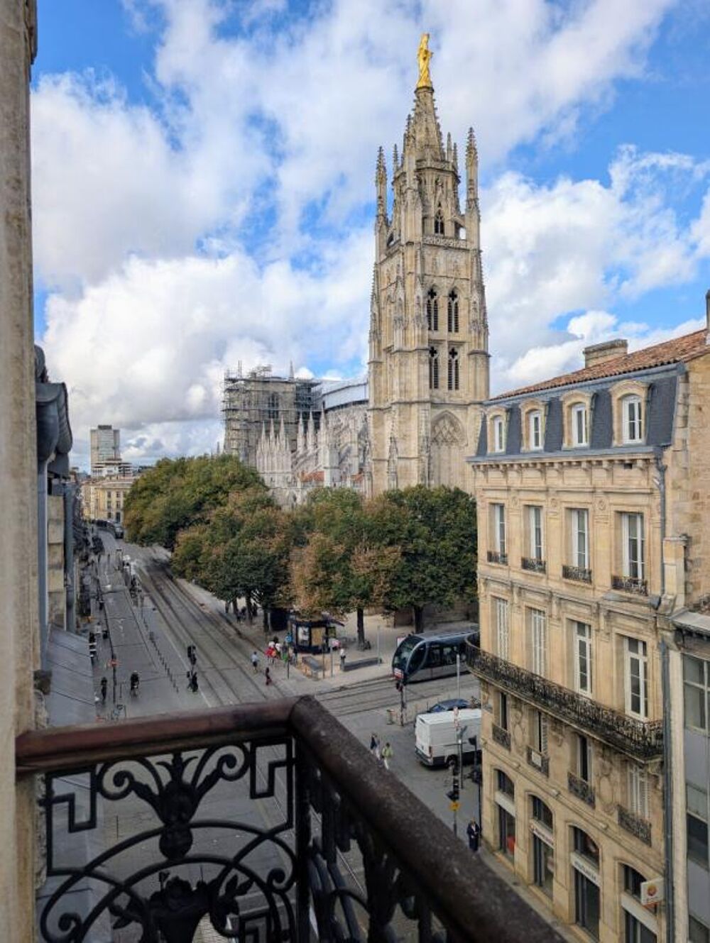 Vente Appartement Appartement Bordeaux charme de l'ancien et vue cathédrale Bordeaux
