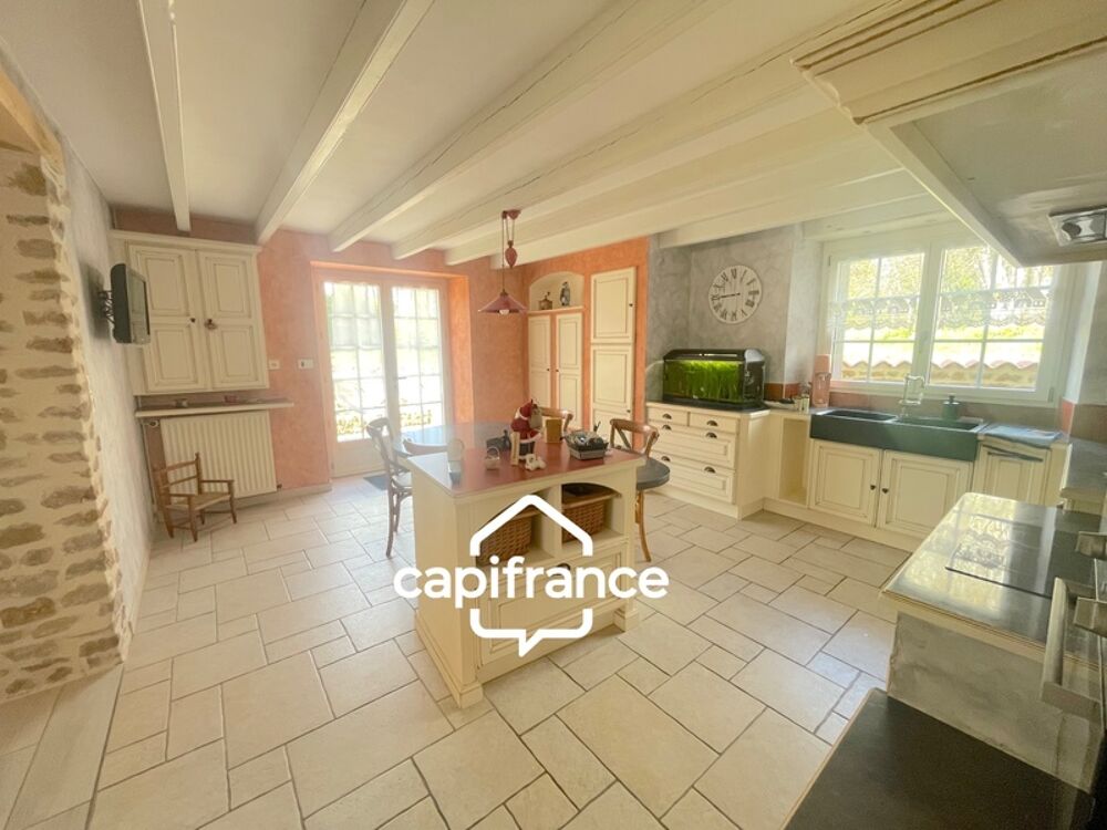 À vendre  Maison de campagne à SAINT CYR DES GATS (85)