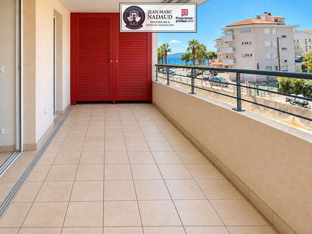 Vente Appartement Saint-Raphaël-Vieux Port -T4, 91m2 - grande terrasse - climatisation- 2 grands garages avec espaces de stockage Saint raphael