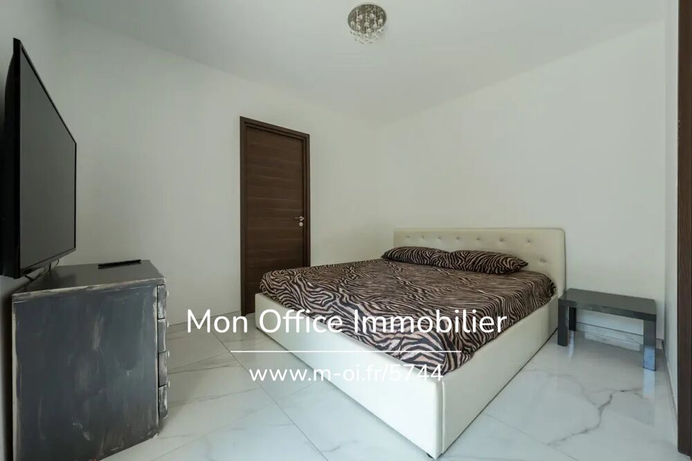 � vendre  Villa Cabri�s (13480)