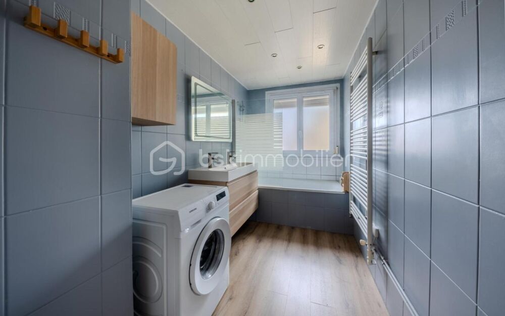Vente Appartement ? Appartement T3 Calme et Lumineux – 74 m² avec Garage et Balcons Saint max