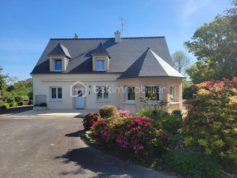 Maison familiale spacieuse à 2 pas du centre de Plouguenast-Langast