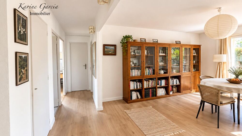Vente Appartement Au calme absolu - Petite copropriété - Appartement Sanary Sur Mer  3 pièces 82 m2 - Cave Sanary sur mer