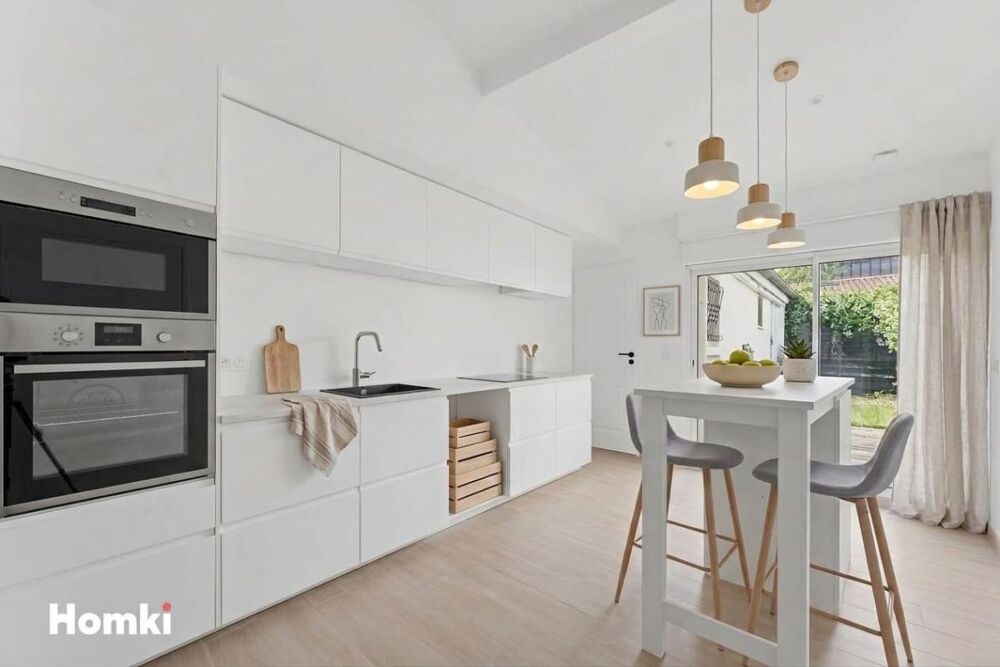 Vente Maison Maison rénovée + extérieur - Nansouty Bordeaux