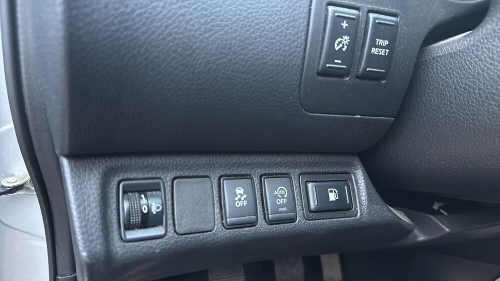 Navara NP300 2.3 dCi 160 KING CAB Tekna 2019 occasion 21000 Dijon