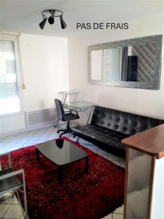  Appartement à louer 2 pièces 38 m²