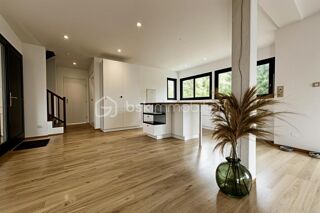  Maison � vendre 7 pi�ces 144 m�