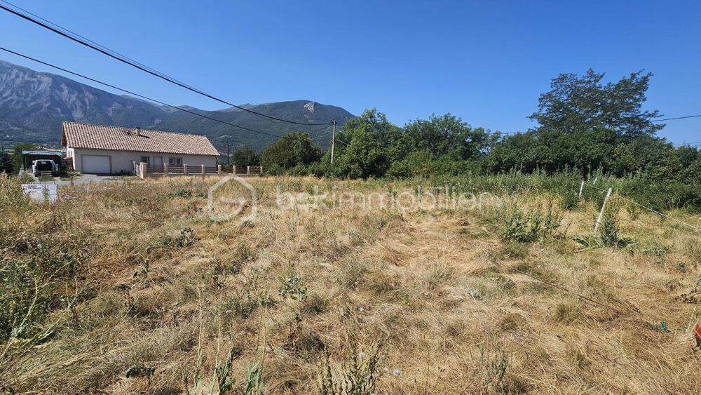 Vente Terrain Terrain constructible 1197 m² La roche des arnauds