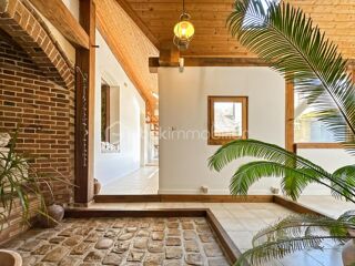  Propriété/château à vendre 11 pièces 382 m²