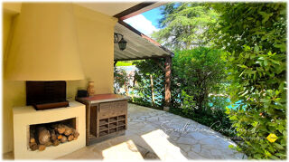  Maison � vendre 9 pi�ces 258 m�