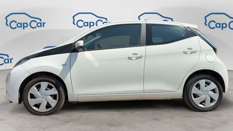 Aygo 1.0 VVT-i 69 X Play - 4 places 2017 occasion 77250 Moret Loing Et Orvanne
