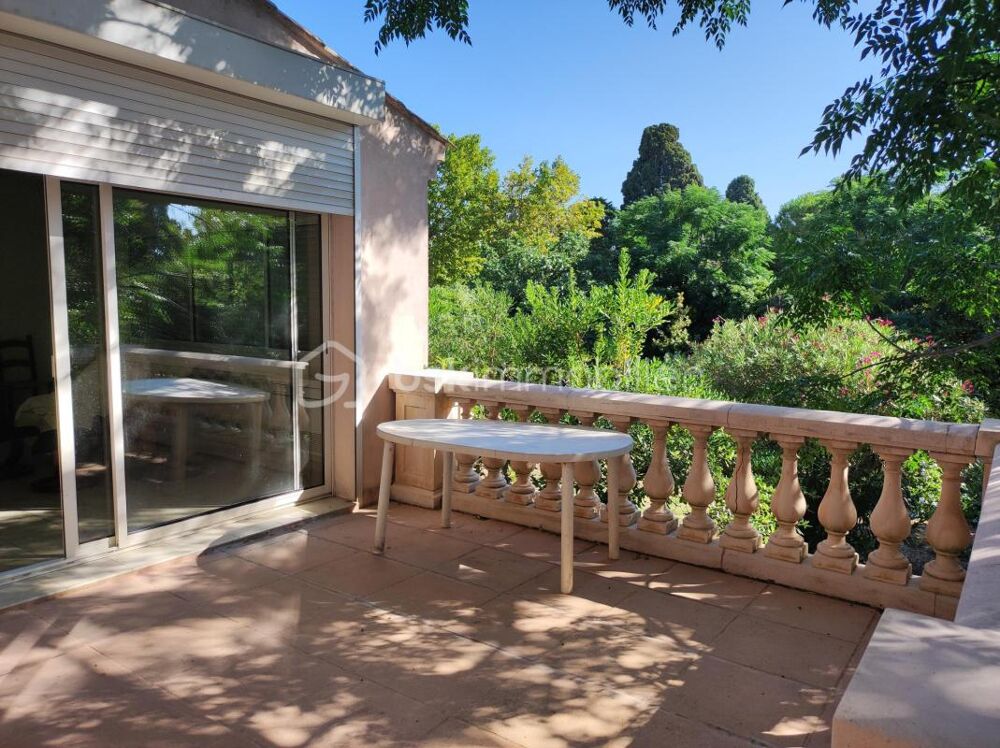 Vente Maison FRONTIGNAN MAISON BOURGEOISE OFFRANT 7 CHAMBRES, EN PLEIN COEUR DE VILLE jardin 560 m² Frontignan