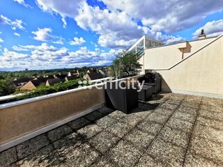  Duplex/triplex � vendre 5 pi�ces 101 m�