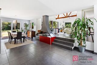  Maison � vendre 8 pi�ces 220 m�