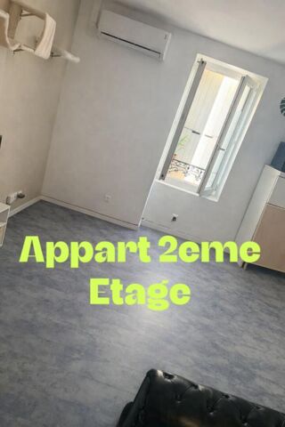  Immeuble à vendre 9 pièces 200 m²
