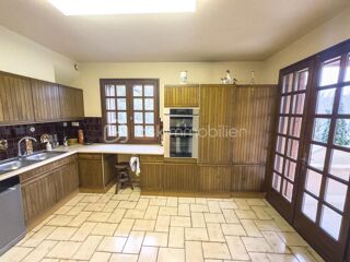  Maison � vendre 6 pi�ces 210 m�