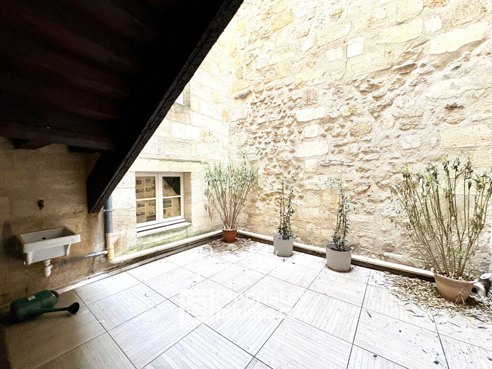 Vente Appartement BORDEAUX ? SAINT-PIERRE ? À DEUX PAS DE LA PLACE CAMILLE JULIAN Bordeaux
